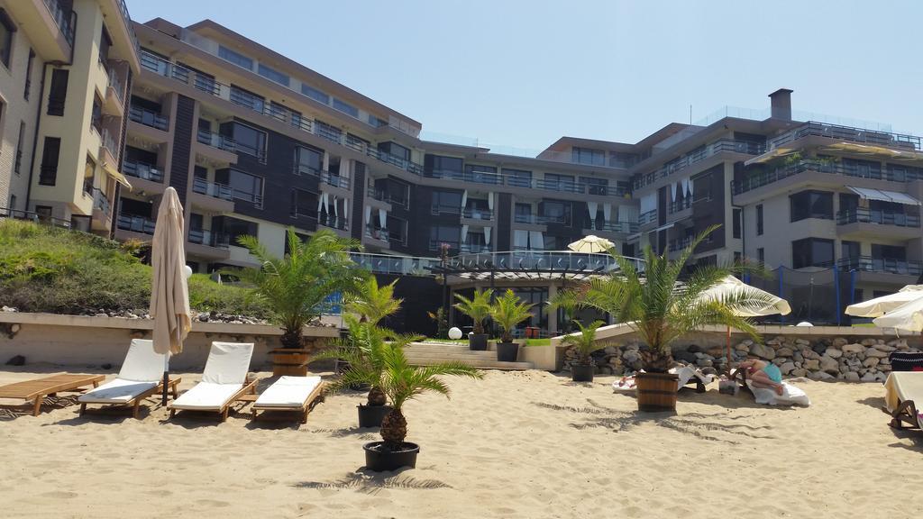 Gitea Sand Lilies Apartments โซโซโปล ภายนอก รูปภาพ