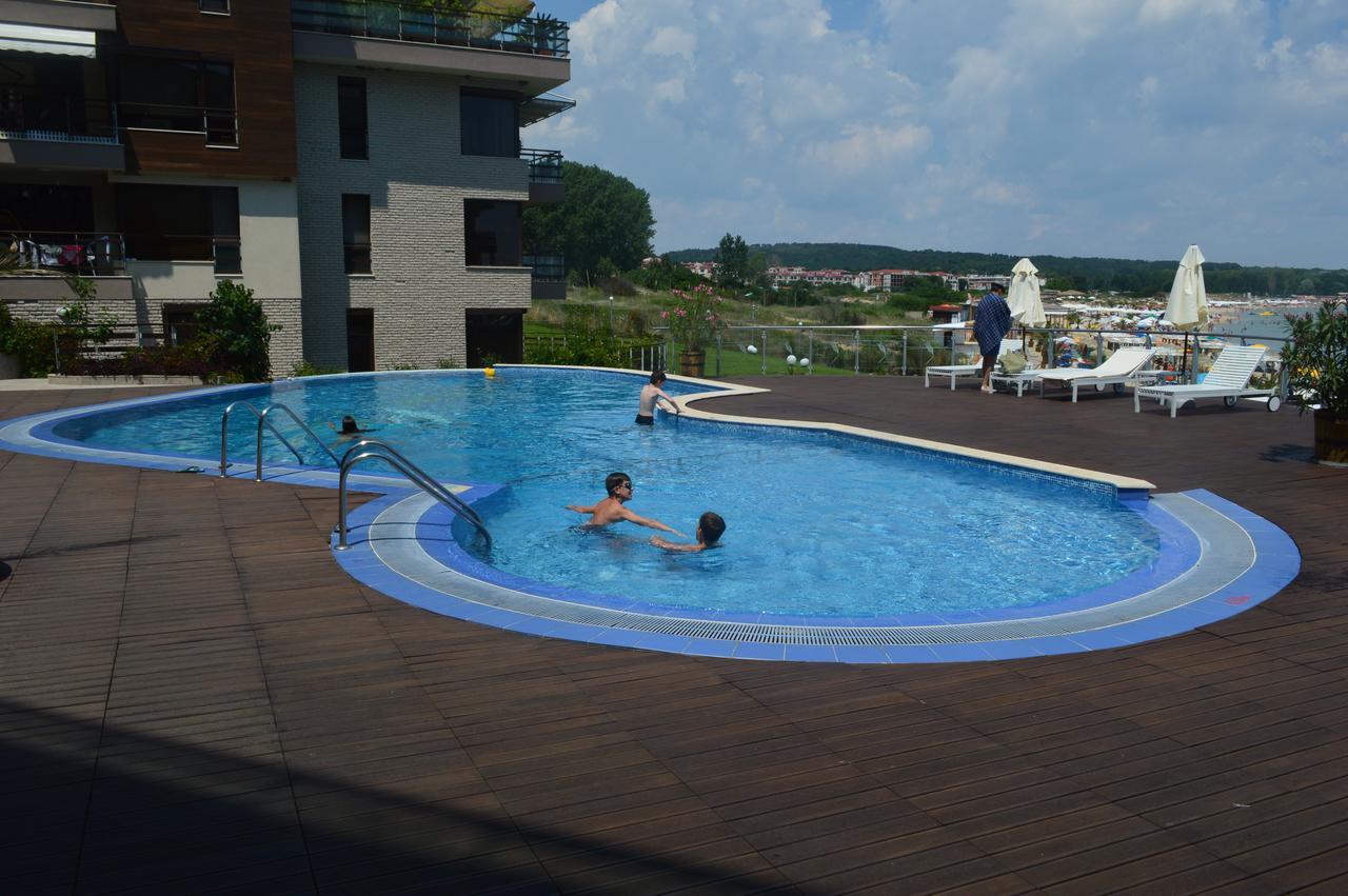 Gitea Sand Lilies Apartments โซโซโปล ภายนอก รูปภาพ